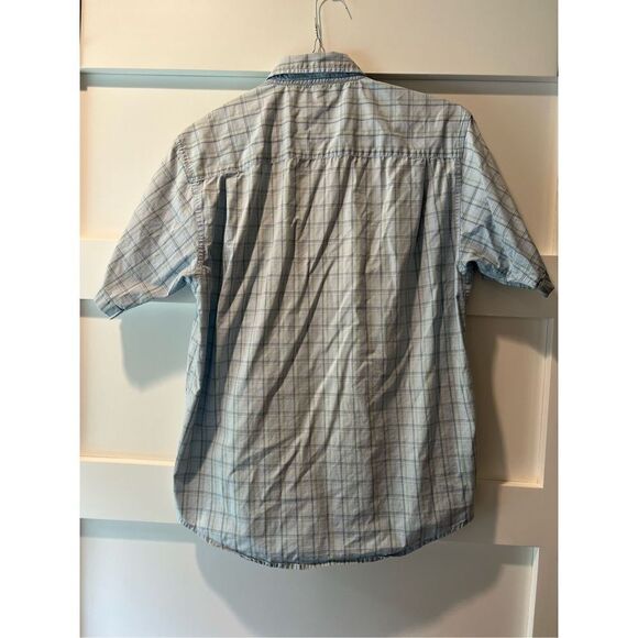 Men’s Wrangler button down light blue plaid shirt - Picture 4 of 8